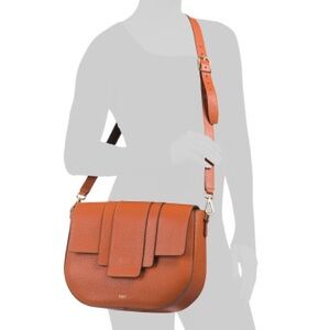 IOEF Leather Pesca Crossbody bag